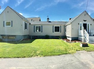 41 Kimball Ave, Ipswich, MA 01938