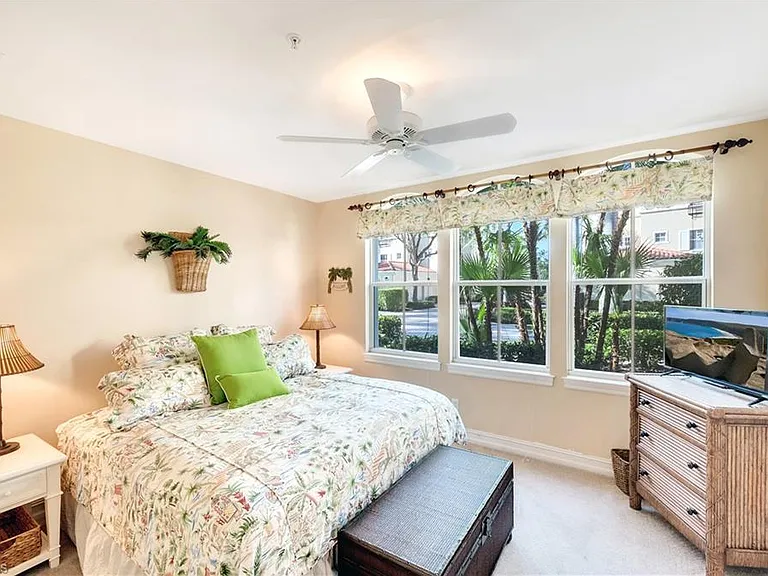 2654 Bolero Dr #8-1 — Photo 16