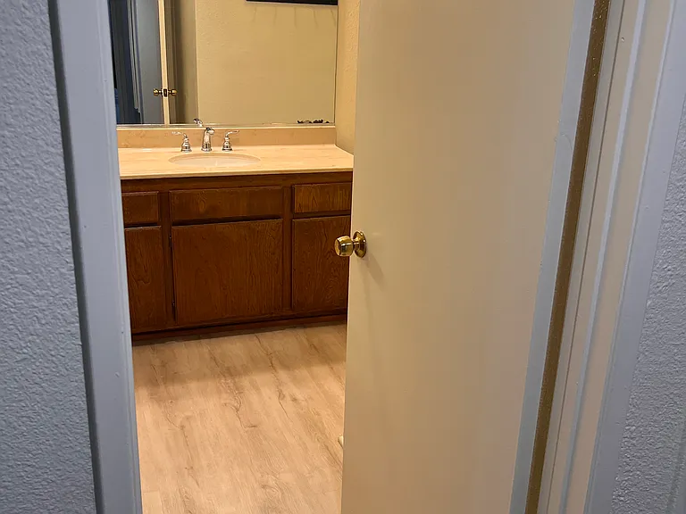 16866 Kingsbury St #205 — Photo 29