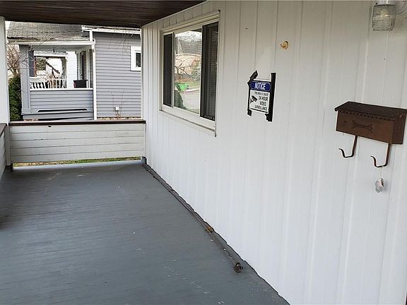 3rd image of 20890 Naumann Ave