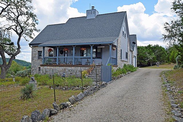 1st image of 140 Shalako Dr