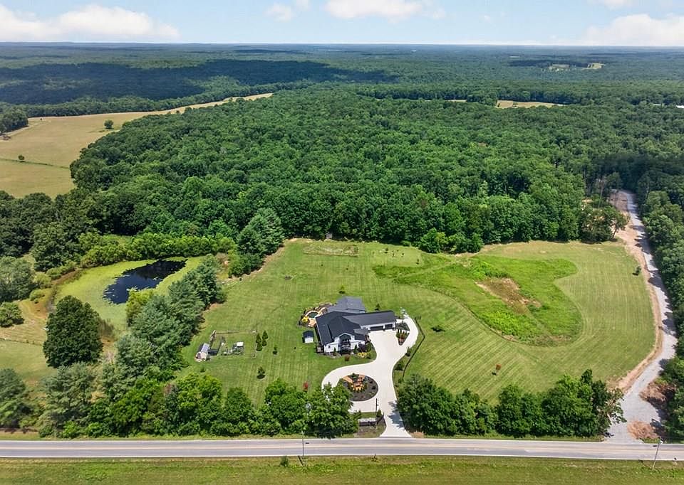 1st image of 3358 Plateau Rd