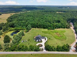 3358 Plateau Rd, Crossville, TN 38571