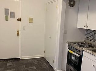 158 E 23rd St APT 3R, New York, NY 10010