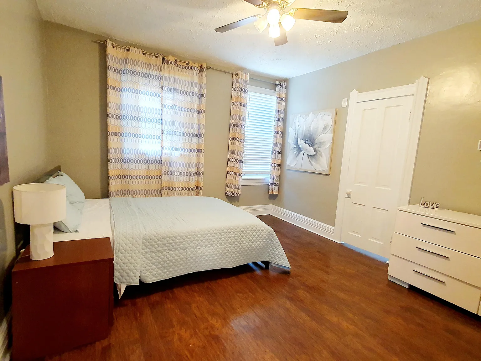 4 bed, 2.0 bath, 1520 sqft, $797 — Photo 4