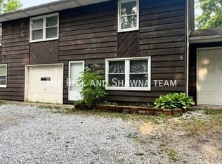 2807 Byron Dr, North Canton, OH 44720