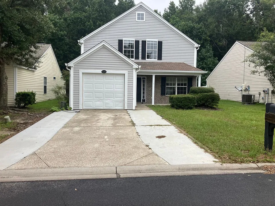 426 Live Oak Walk