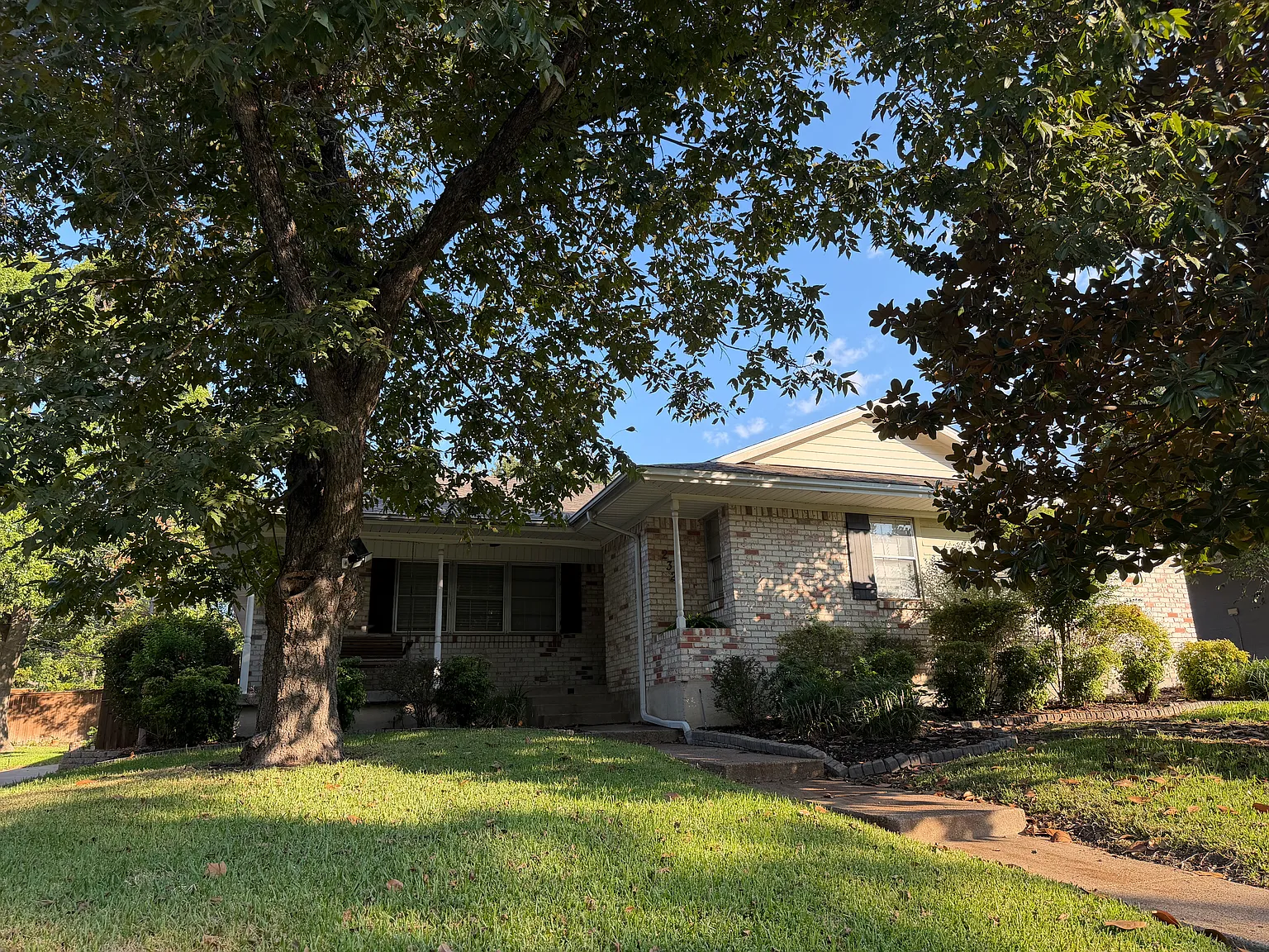 3 bed, 1783 sqft, $2,450 — Photo 1