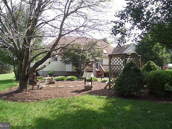 4th image of 55 Chestnutwood Way