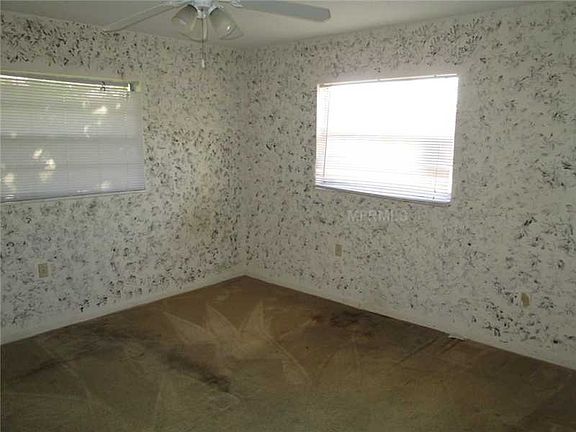5th image of 4209 Clarinda St