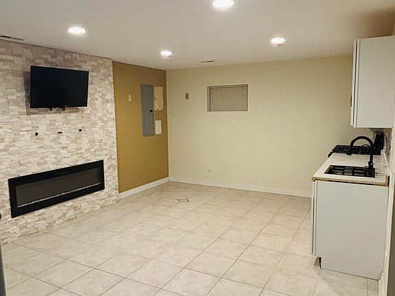 2nd image of 4023 N Odell Ave #1