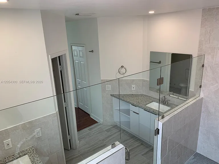 14020 SW 152nd Ter — Photo 16