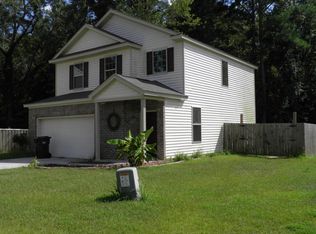 131 Farm Quarters Dr, Goose Creek, SC 29445