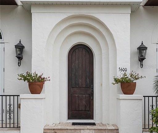 3rd image of 5600 Palm Lake Cir