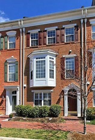 1st image of 158 Cameron Station Blvd #1