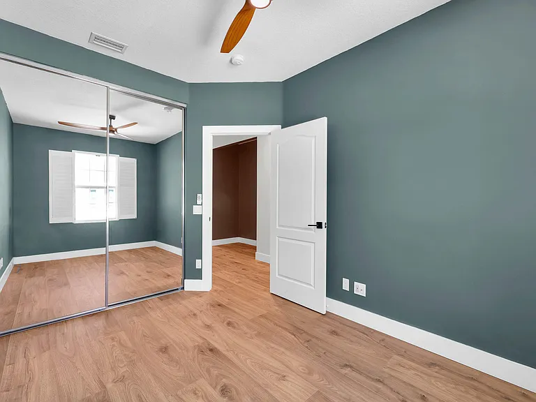 228 Murray Ct — Photo 24