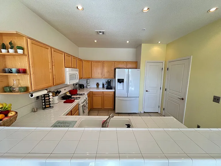 1000 Duckhorn Ct #101 — Photo 6