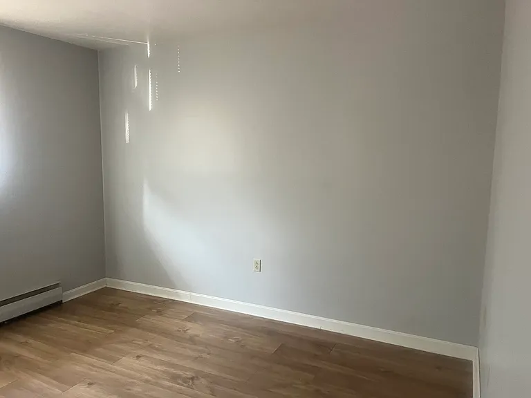 4501 S 6th St #14 — Photo 7