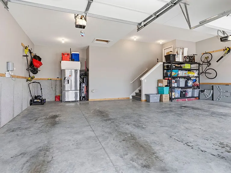 8849 Moonbug Ln — Photo 45