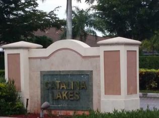 7883 Catalina Cir, Fort Lauderdale, FL 33321