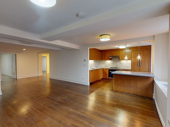 4th image of 752 W End Ave APT 8D