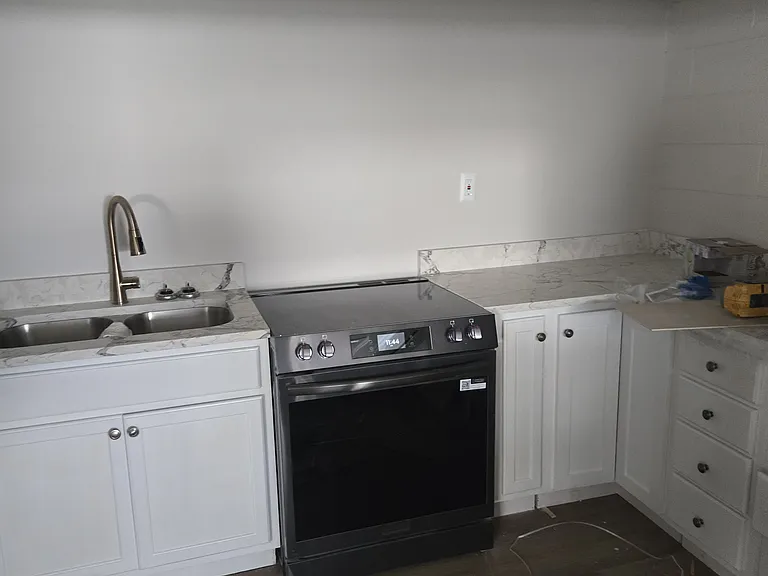 2613 Rockwell Rd NW — Photo 5