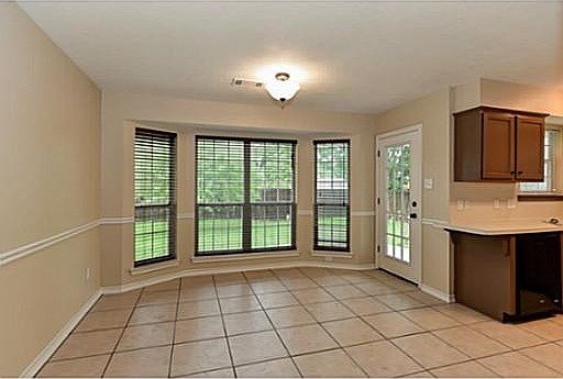 4th image of 4015 Stony Creek Ln