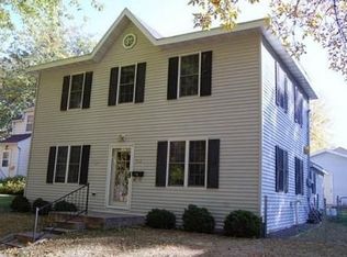 712 N 2nd St, Montevideo, MN 56265