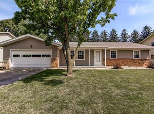 460 W Ratchford Ln, Decatur, IL 62526