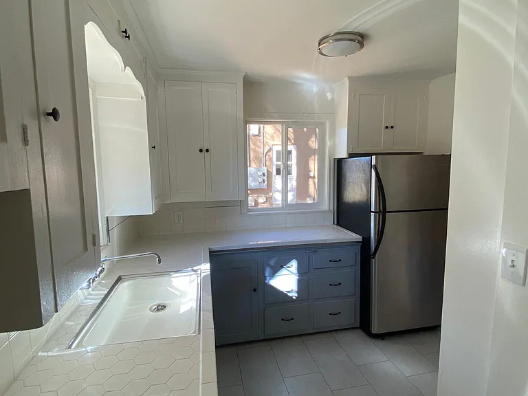 859 S Le Grand St — Photo 3