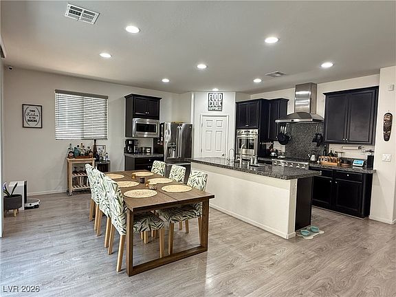 5th image of 6641 Conquistador St