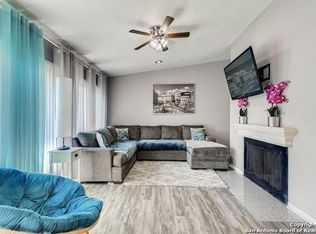 8642 Fredericksburg Rd APT 101, San Antonio, TX 78240