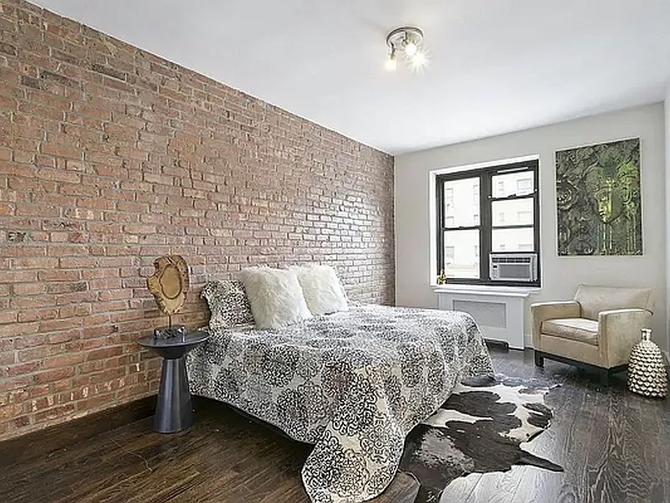 1st image of 312 W 23rd St APT 3B