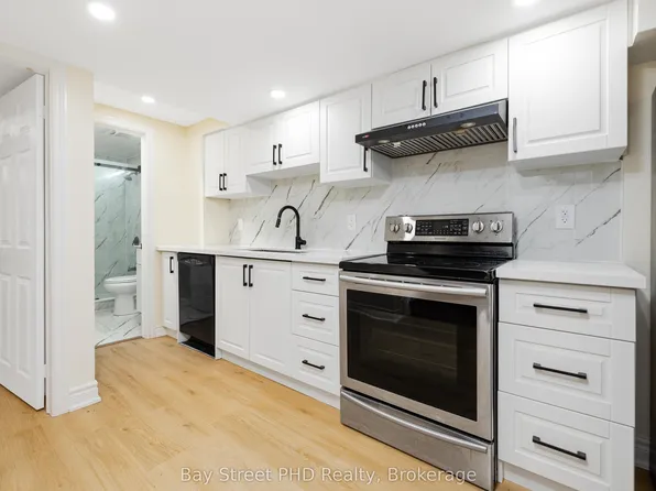 37 Macadam Rd, Markham, ON