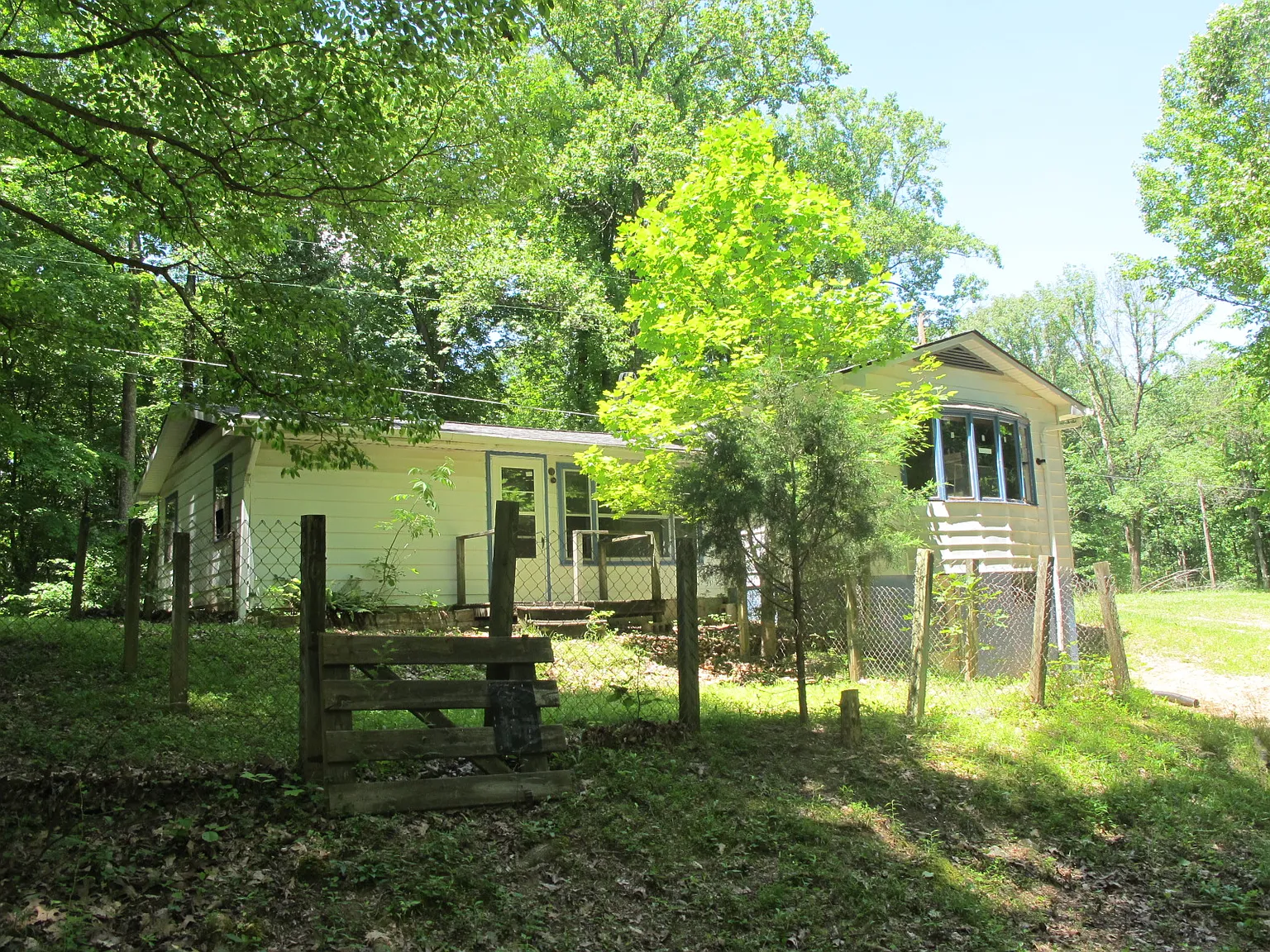 3501 E Bethel Ln photo 1
