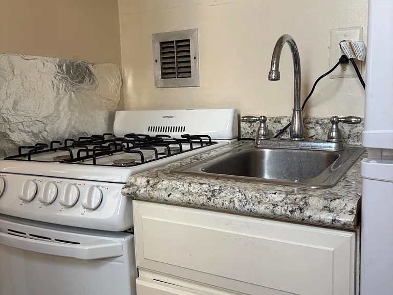 1121 Arlington Blvd #526 — Photo 10