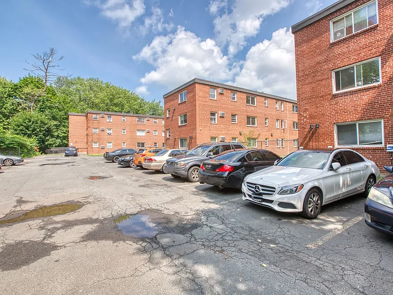 285 Westland St #A1 — Photo 17