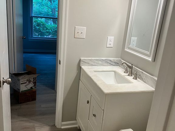 5th image of 2116 McKesson Dr