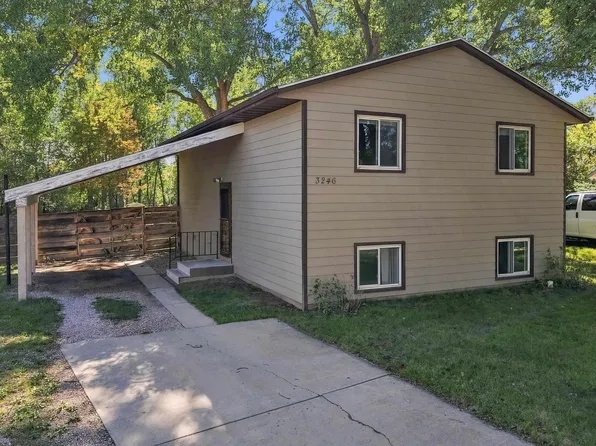 3246 Hall St, Rapid City, SD 57702