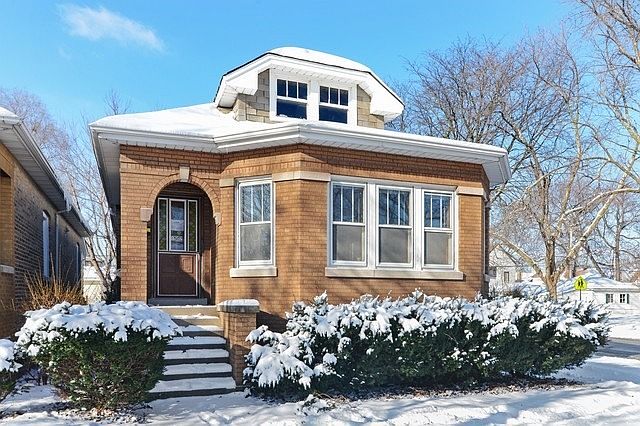 1st image of 1502 S Clarence Ave