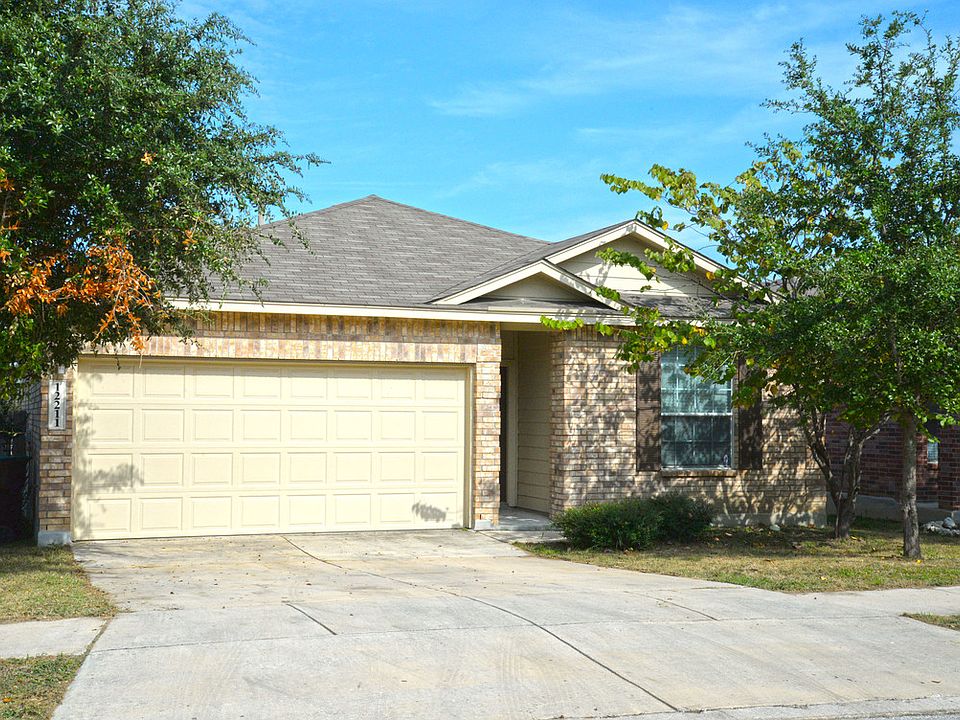 1st image of 12211 Medina Ml
