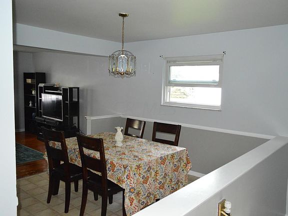 5th image of 6609 Shenandoah Dr