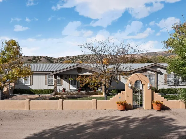 870 State Road 76, Chimayo, NM 87522