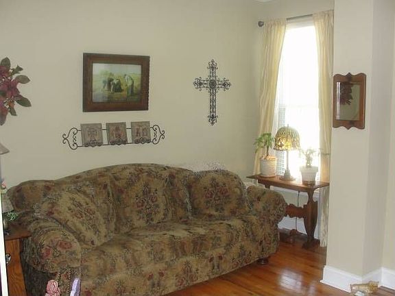 Sitting room or office