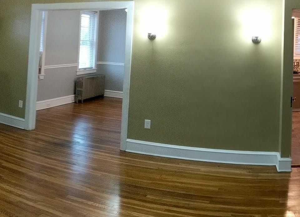 1st image of 1316 Linden St