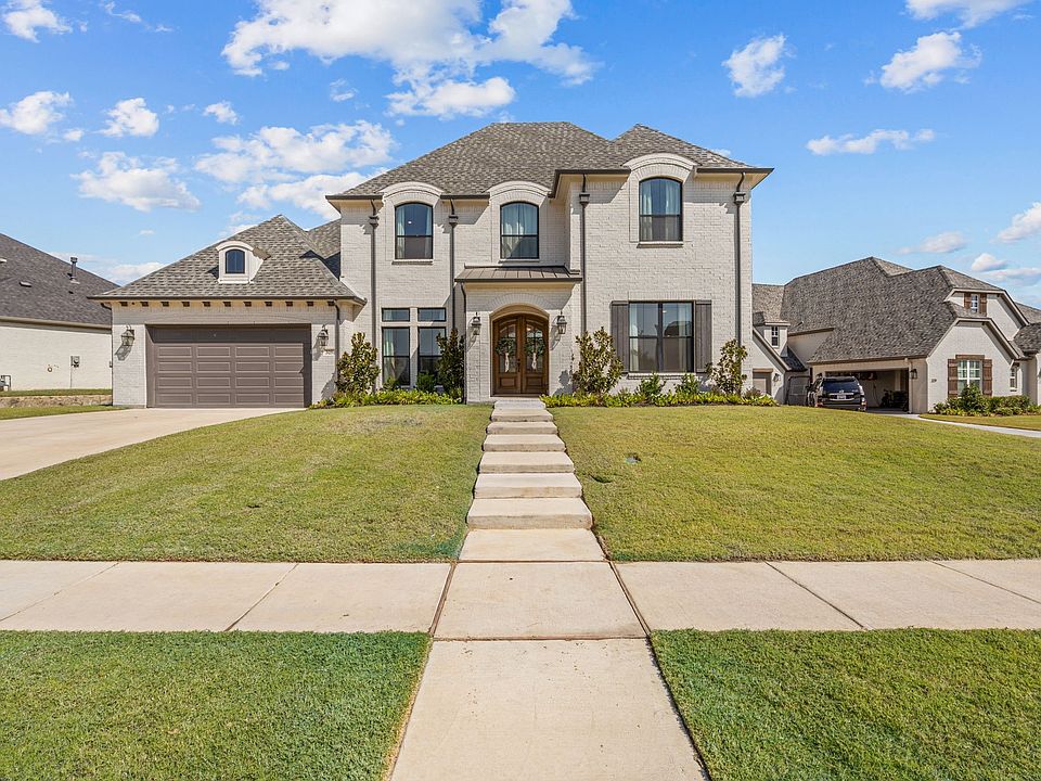 1st image of 325 Westridge Trl
