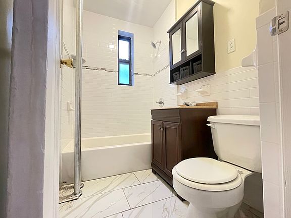 3rd image of 2802 John F Kennedy Blvd #212E