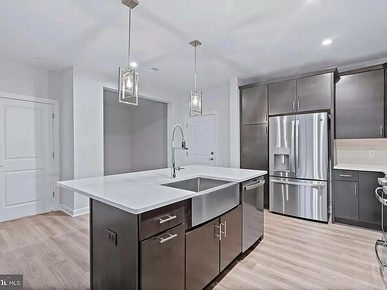 3927 Fair Ridge Dr #3003 — Photo 5