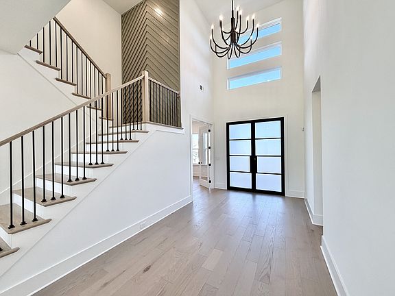 2nd image of 1837 Dartmouth Dr Lot 9