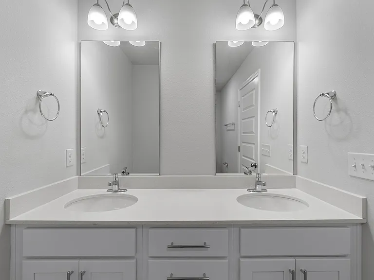 Javelin Townhomes — Photo 33